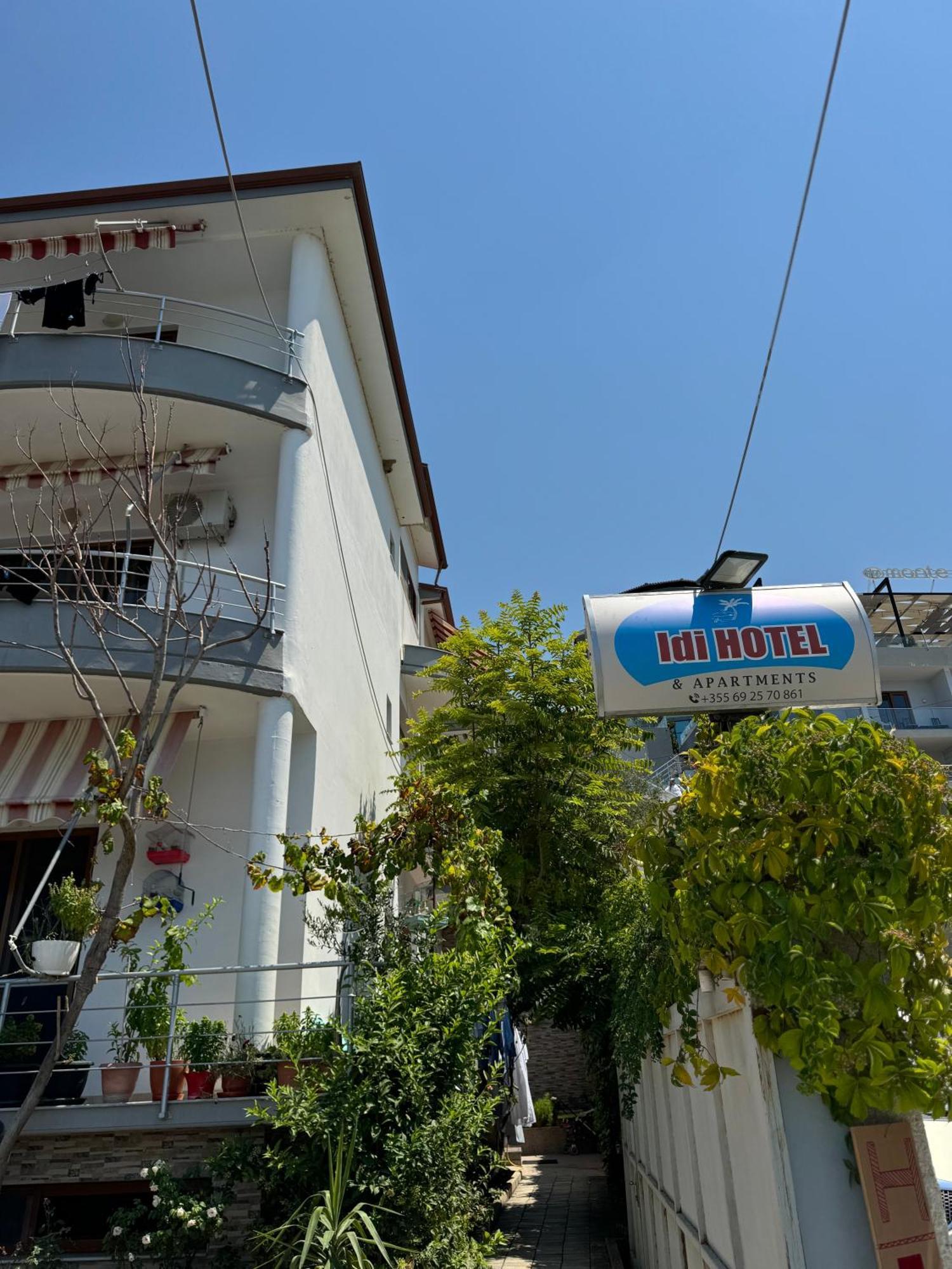 Hotel Idi Вльора Екстер'єр фото